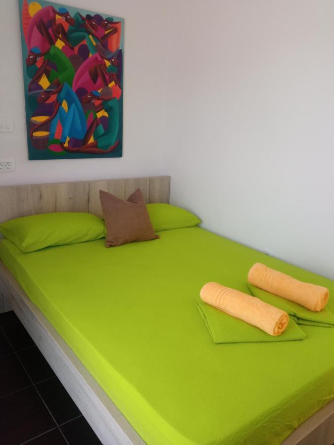 Guest House Inara 内乌姆 外观 照片