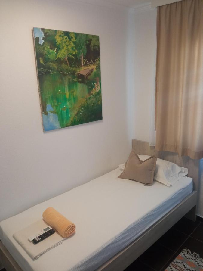 Guest House Inara 内乌姆 外观 照片